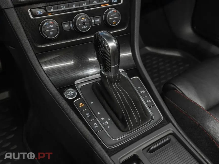 Volkswagen Golf 2.0 TSi GTi DSG Performance