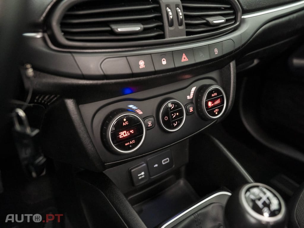 Fiat Tipo 1.3 M-Jet Lounge