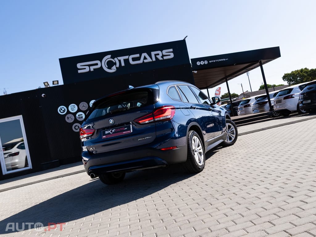 BMW X1 xDrive25e Advantage — fotografia 9