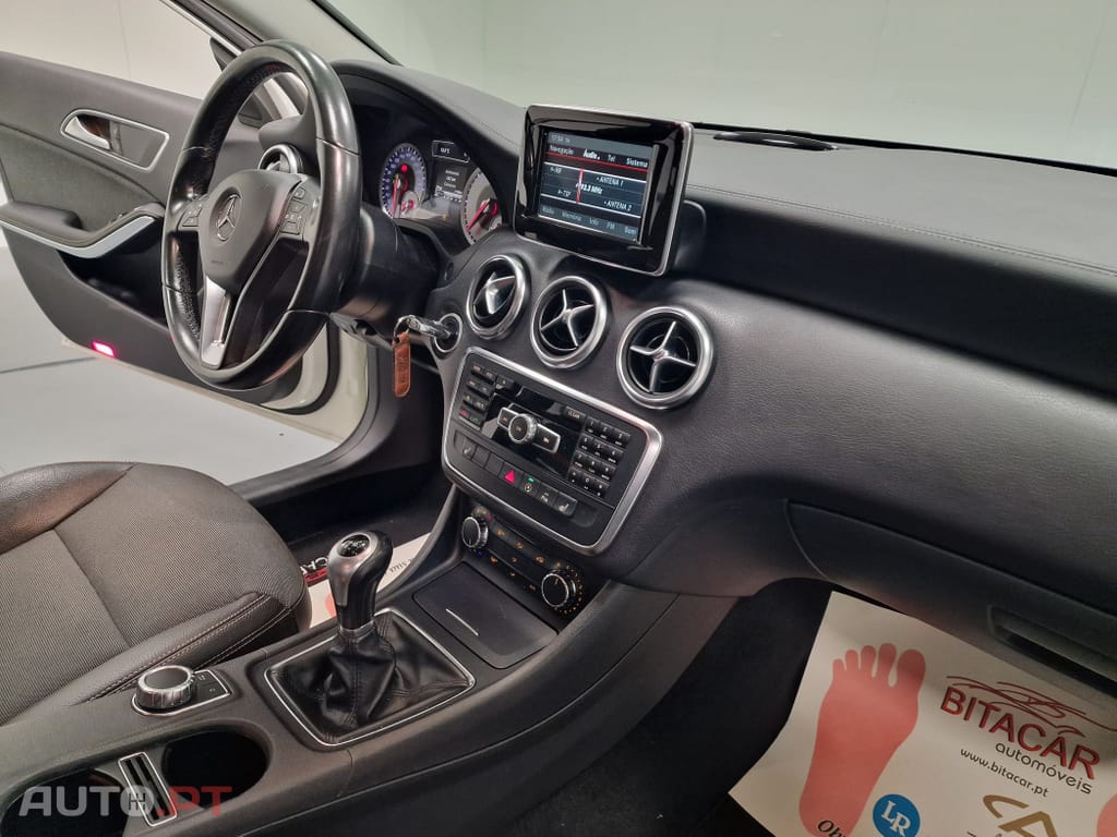 Mercedes-Benz A 180 CDi BlueEfficiency AMG Line