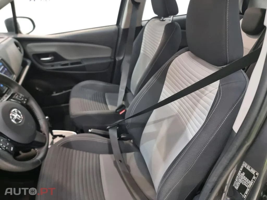Toyota Yaris 1.5 HSD Comfort