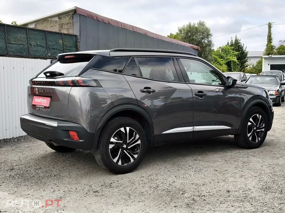 Peugeot 2008 1.2 PureTech Allure