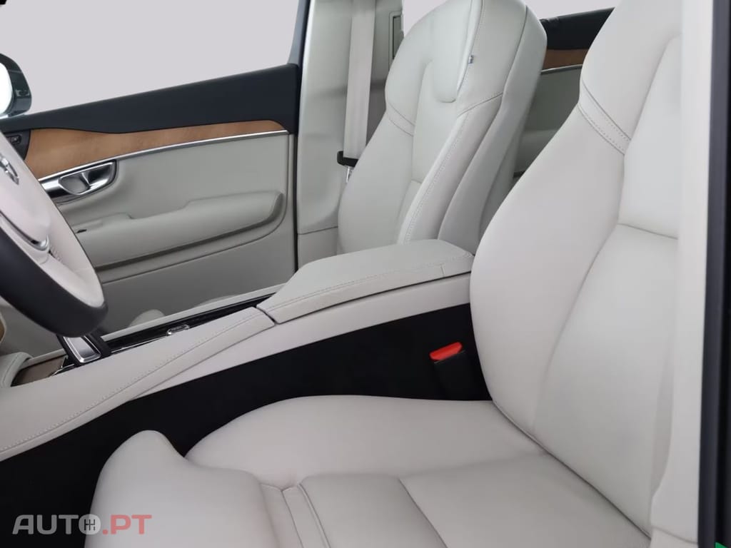 Volvo XC90  T8 AWD I.V.A DEDUTIVEL