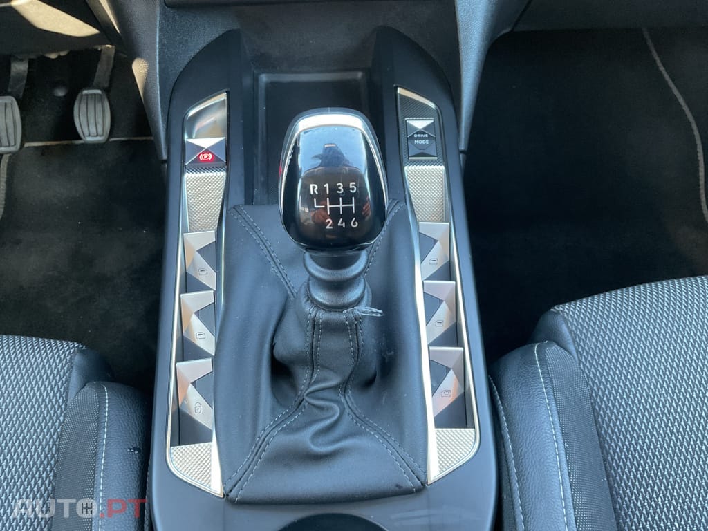 DS DS3 1.2 PureTech Bastille