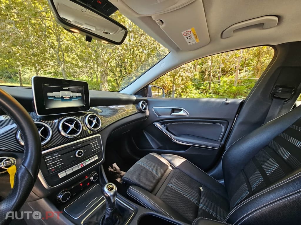 Mercedes-Benz CLA 180 (CDI) d Urban
