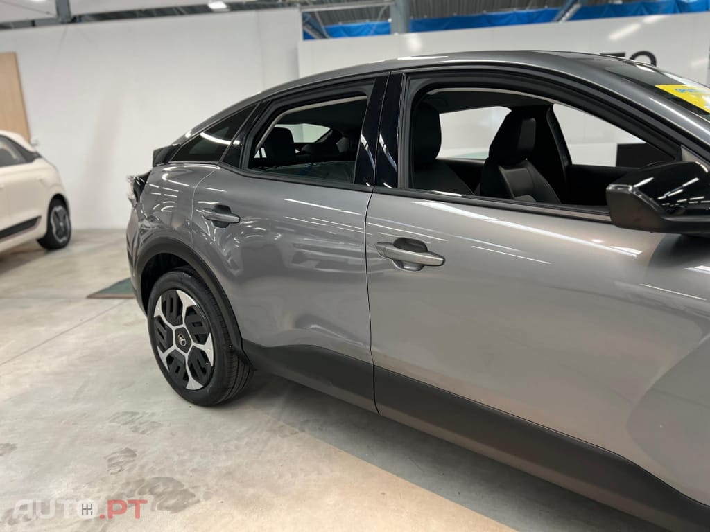 Citroen C4 1.2 Hybrid Plus e-DSC6