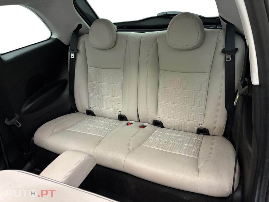 Fiat 500e La Prima
