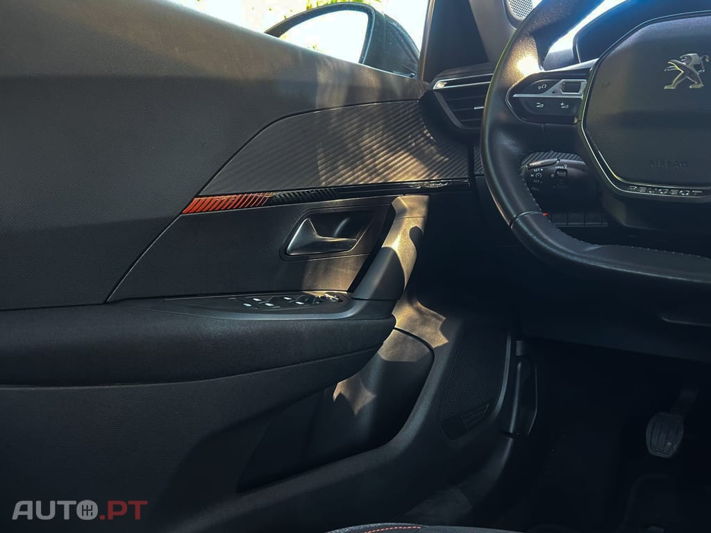 Peugeot 2008 Active Pack