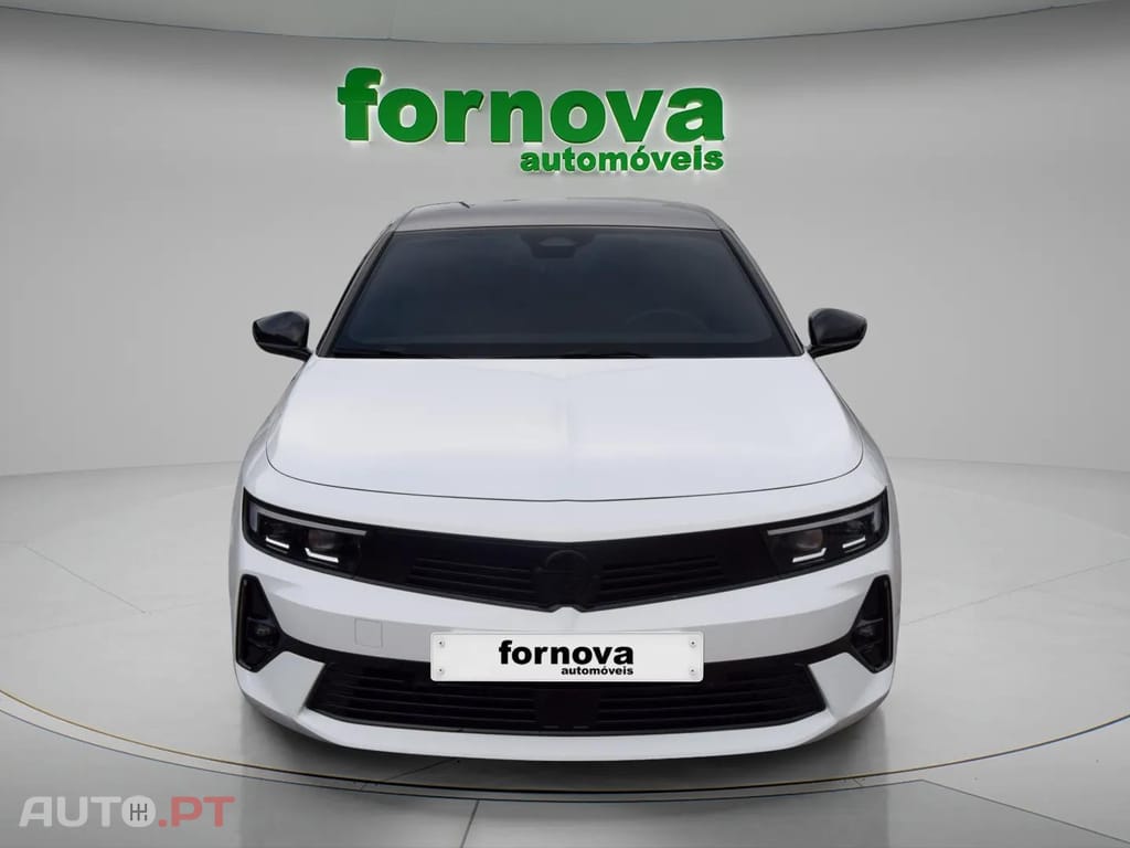 Opel Astra 1.2 T GS Aut.