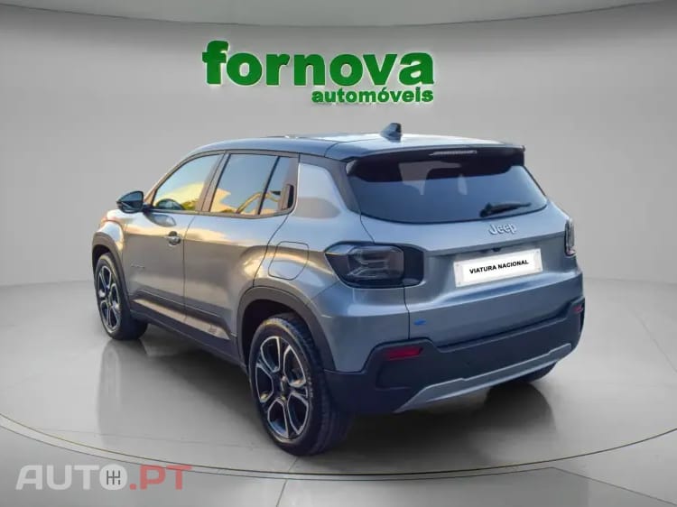 Jeep Avenger 54 kWh Summit