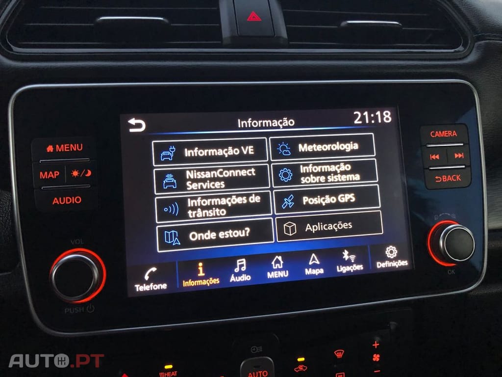 Nissan Leaf Tekna Two Tone