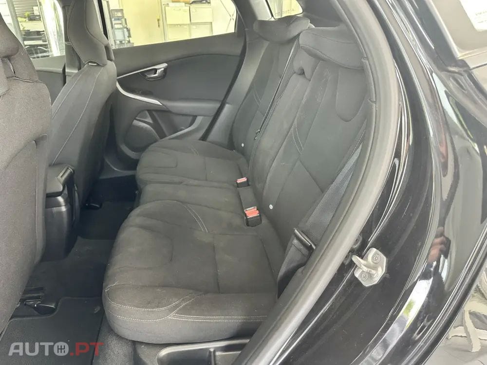 Volvo V40 2.0 D2 Kinetic