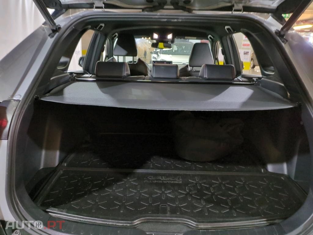 Toyota RAV4 2.5 HDF Plug-in Square Co.AWD-i