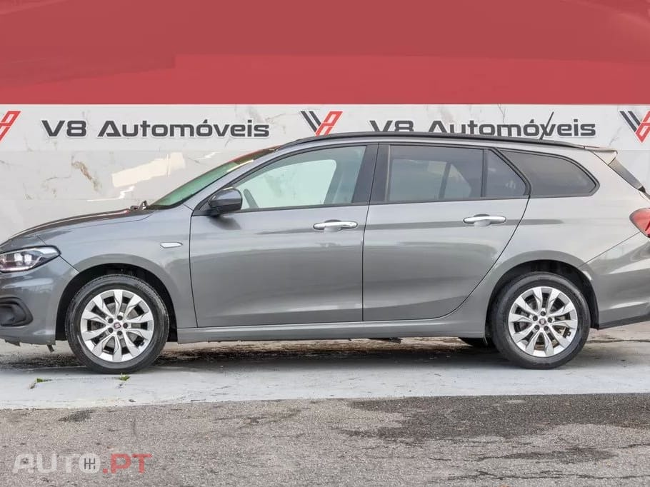 Fiat Tipo 1.3 M-Jet Lounge Tech