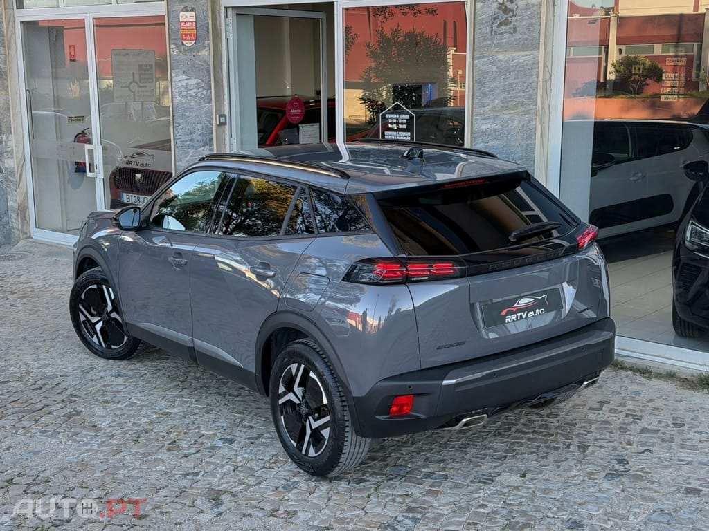 Peugeot 2008 1.2 Hybrid Allure e-DCS6