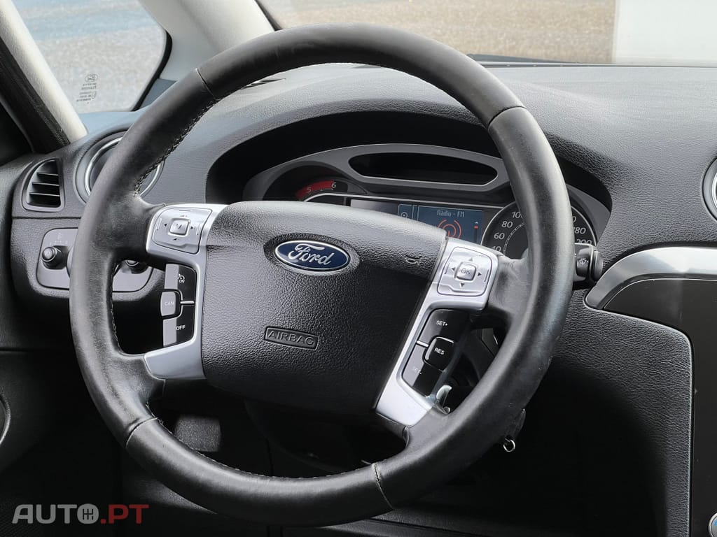 Ford S-Max 1.8 TDCi Titanium 7L