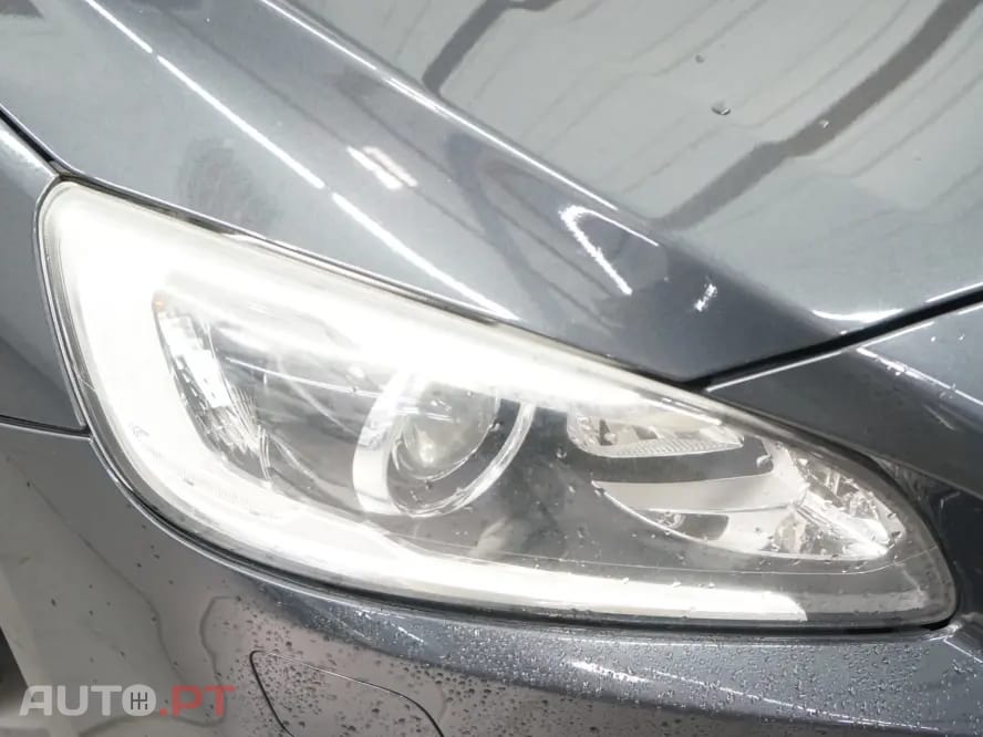 Volvo V60 2.4 D6 Summum AWD Phev