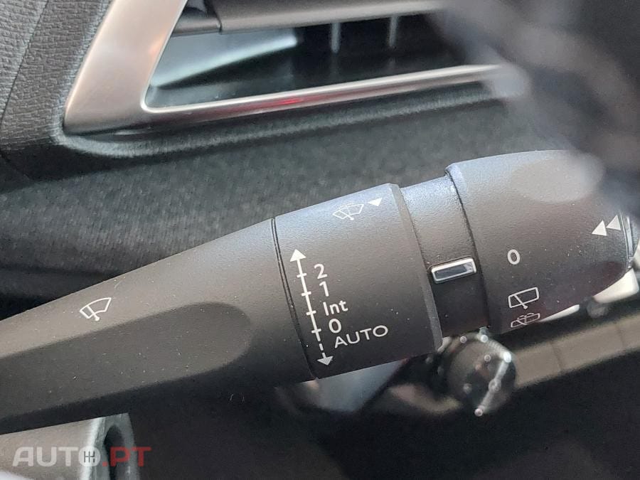 Peugeot 5008 1.5 BlueHDi Allure EAT8