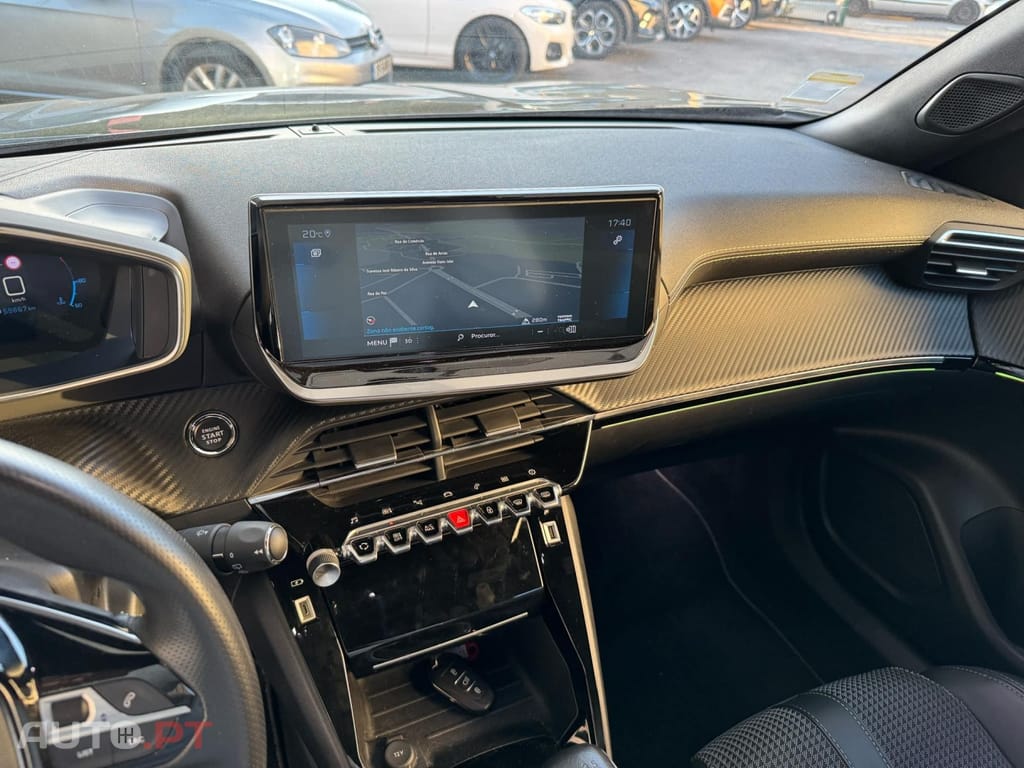 Peugeot 2008 1.2 PureTech GT