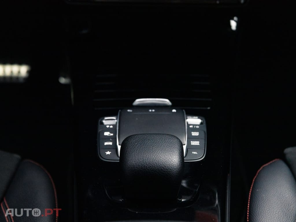 Mercedes-Benz CLA 250 e Shooting Brake AMG Line