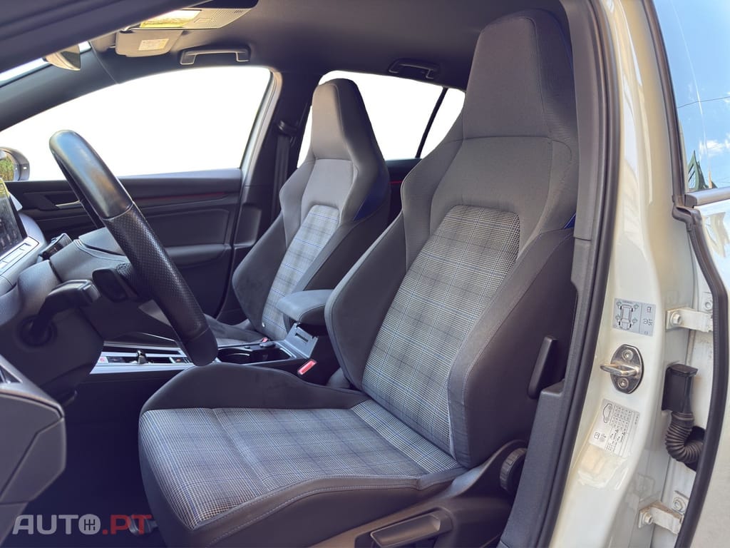 Volkswagen Golf 1.4 TSI GTE DSG