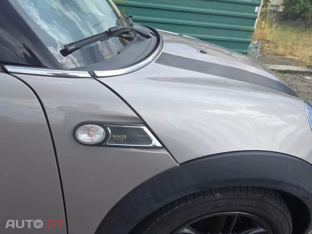 MINI Cooper Cooper D