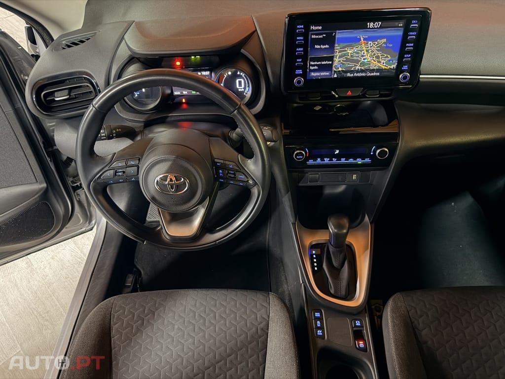 Toyota Yaris Cross 1.5 HDF Comfort Plus