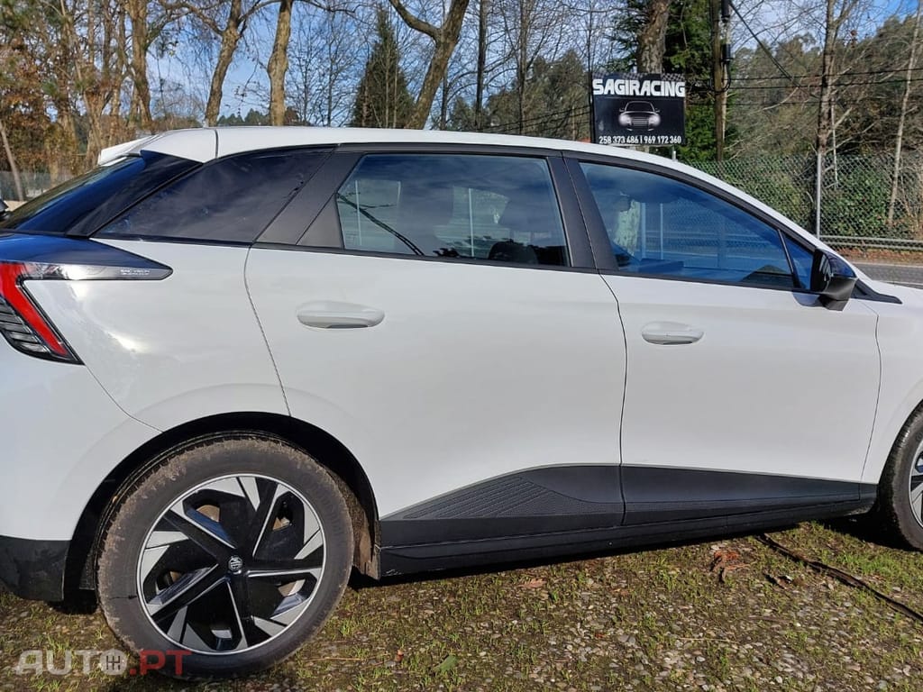 MG MG4 51 kWh Standard