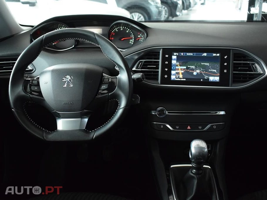 Peugeot 308 1.6 e-HDi Allure J17