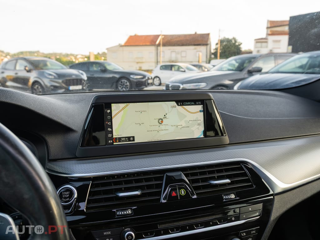 BMW 520 d Pack Desportivo M Auto