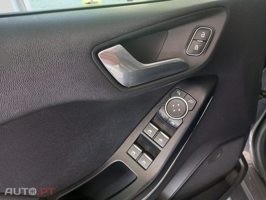 Ford Fiesta 1.0 EcoBoost Titanium