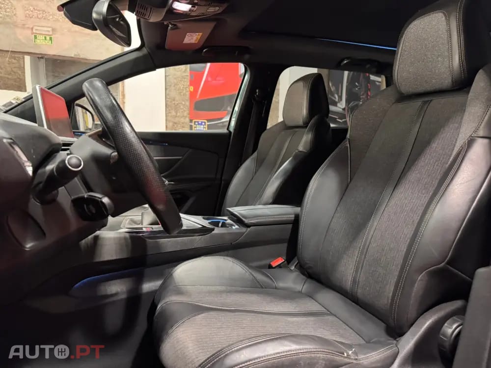 Peugeot 5008 1.6 BlueHDi GT Line Grip Control