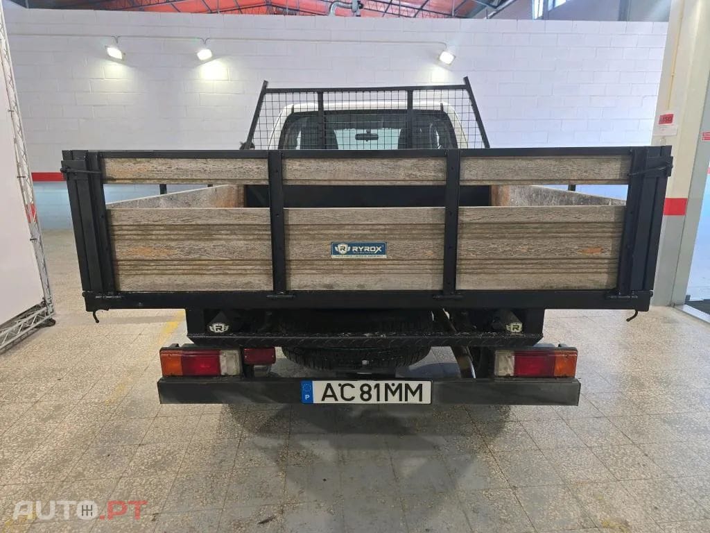 Toyota Hilux 2.4 D-4D 4WD CE CH