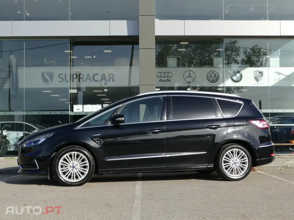 Ford S-Max 2.0 TDCi Vignale Powershift