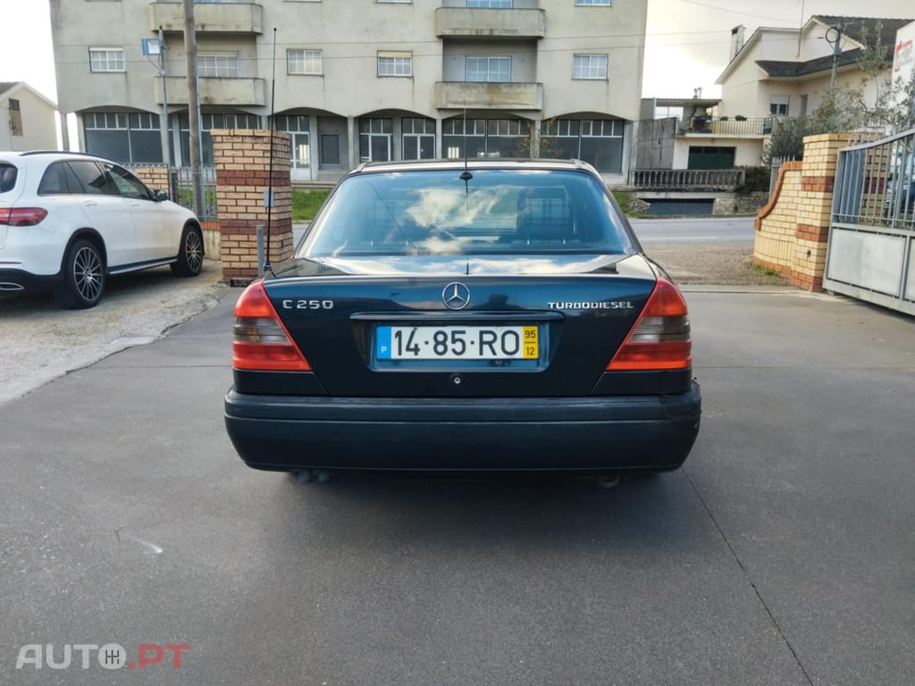 Mercedes-Benz C 250 TURBODIESEL