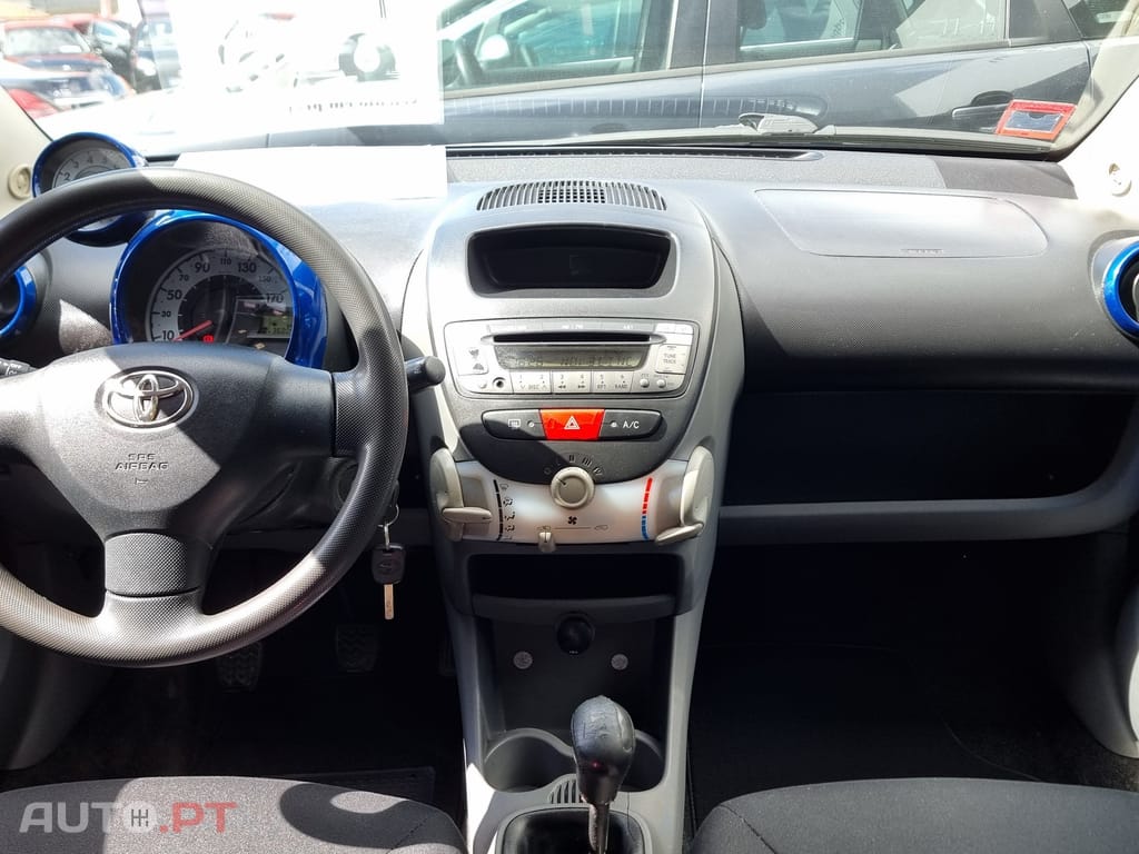 Toyota Aygo 1.0 + AC