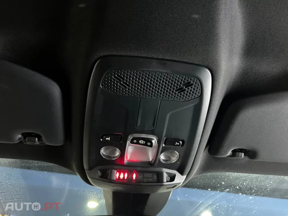 Peugeot 2008 1.2 PureTech Active