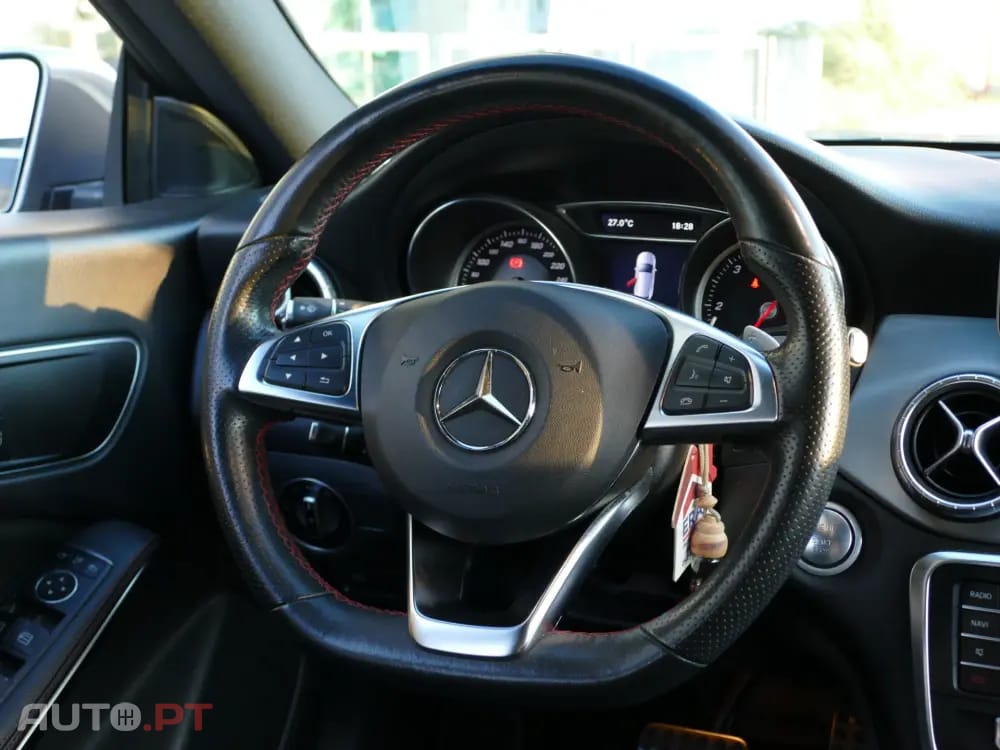 Mercedes-Benz CLA 200 d Shooting Brake AMG Line Aut.