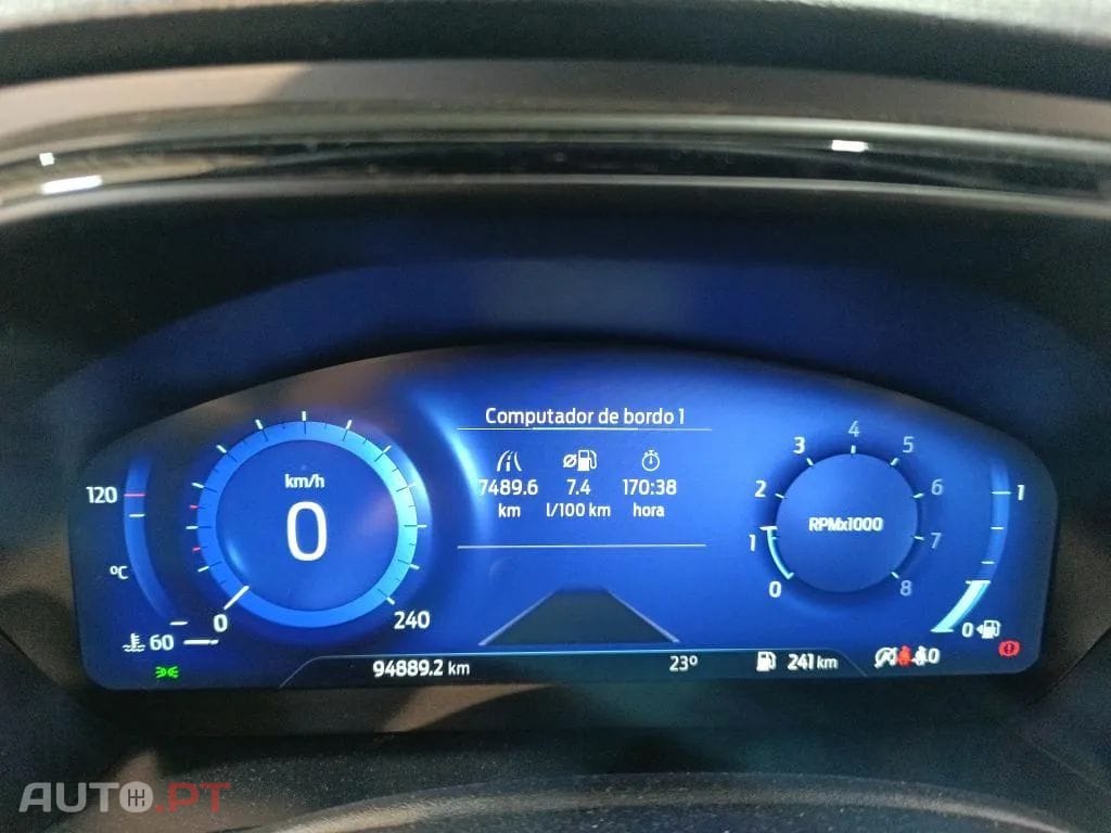 Ford Focus 1.0 EcoBoost MHEV ST-Line X