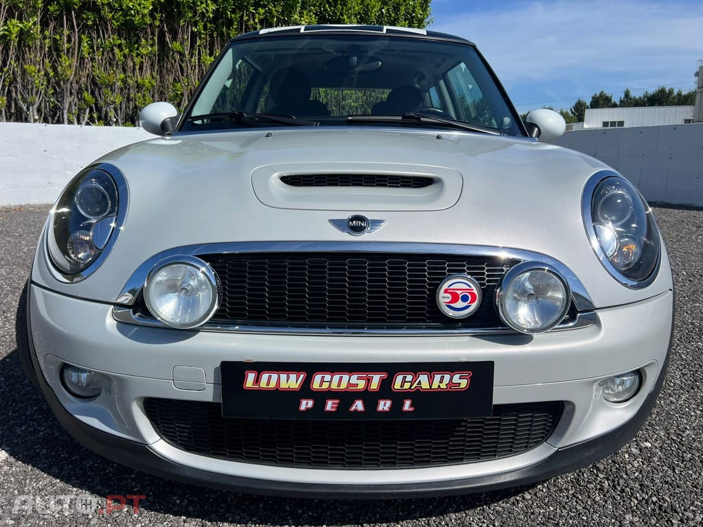 MINI Cooper S Camden Edition