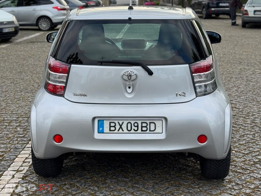Toyota iQ 1.0 VVT-i 2 NAVI+Bluetooth