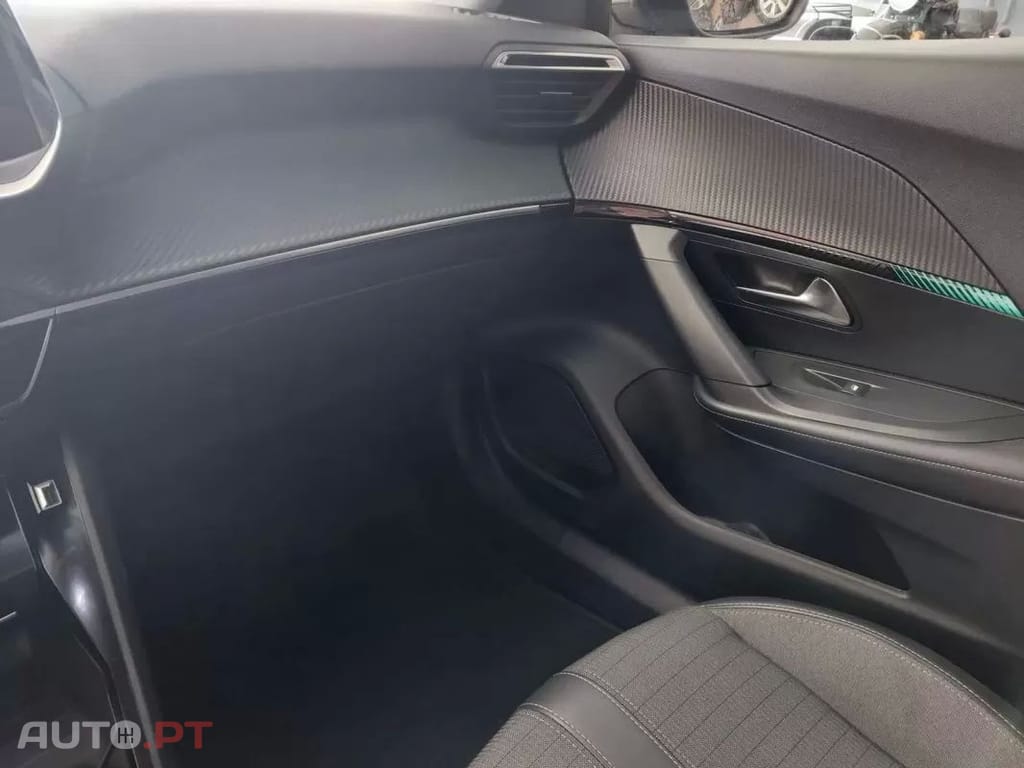 Peugeot 2008 PureTech 100 Stop&Start Active Pack