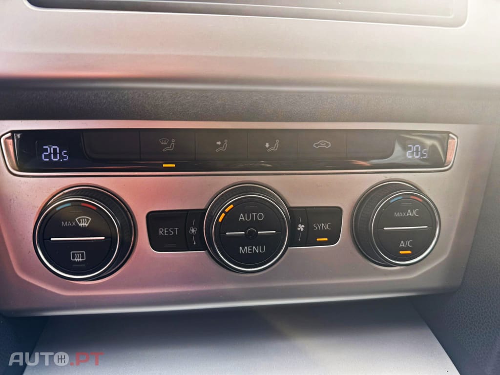 Volkswagen Passat 1.6 TDi Confortline