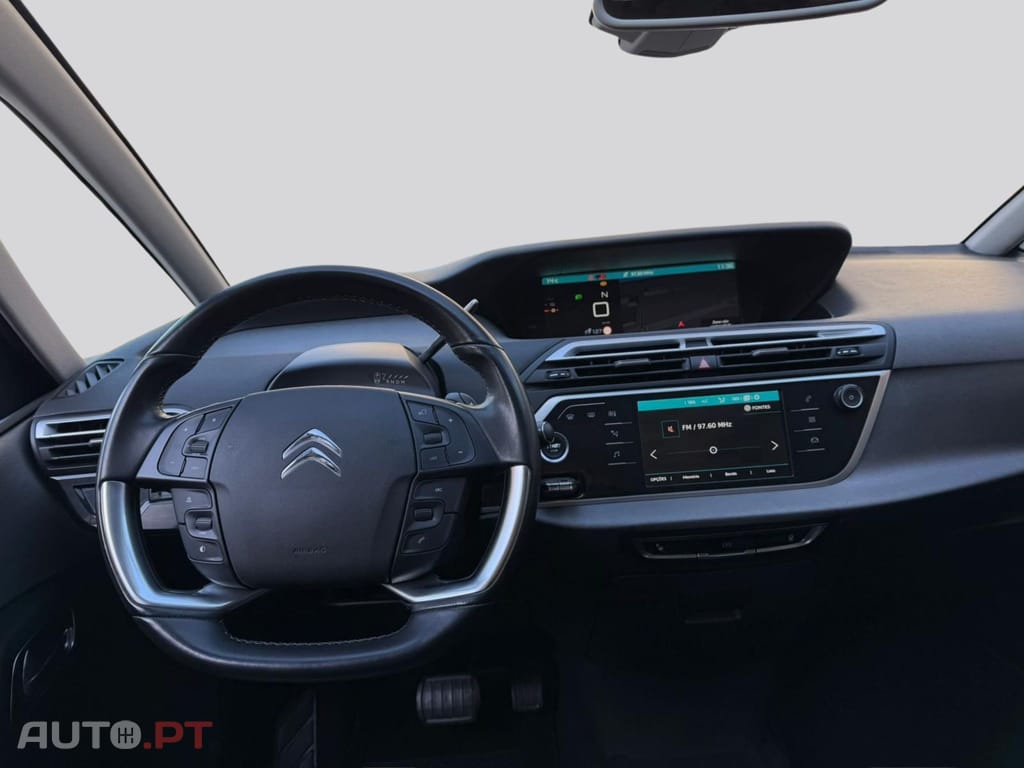 Citroen C4 SpaceTourer  1.2 Shinne EAT6