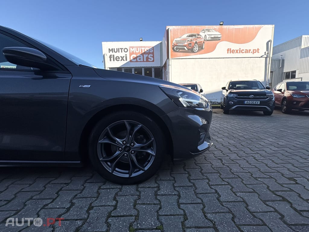 Ford Focus 1.5 TDCi ECOBlue ST-Line