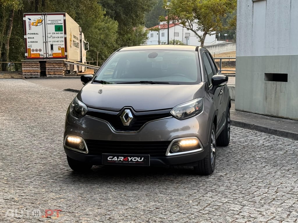 Renault Captur 1.2 TCe Exclusive EDC