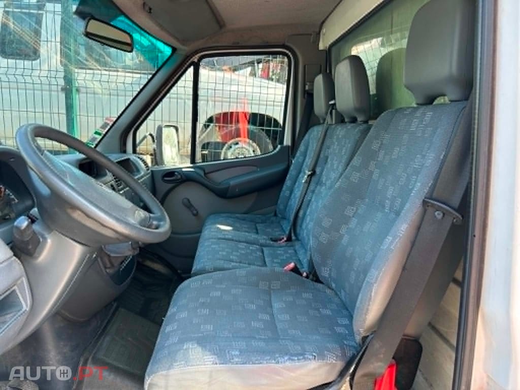 Mercedes-Benz Sprinter 416 2.7CDI 155cv