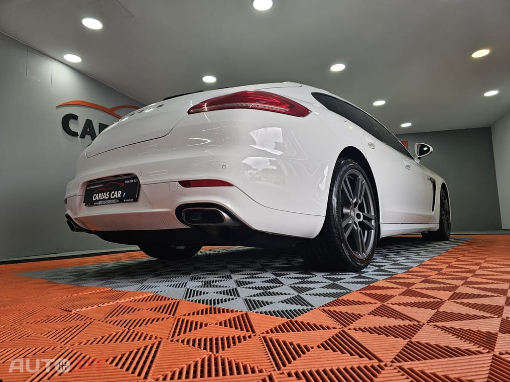 Porsche Panamera Platinum Edition