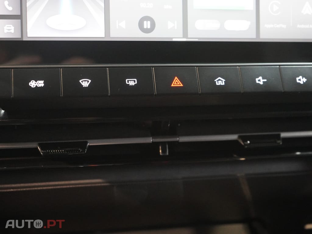 MG MG4 64 kWh Luxury