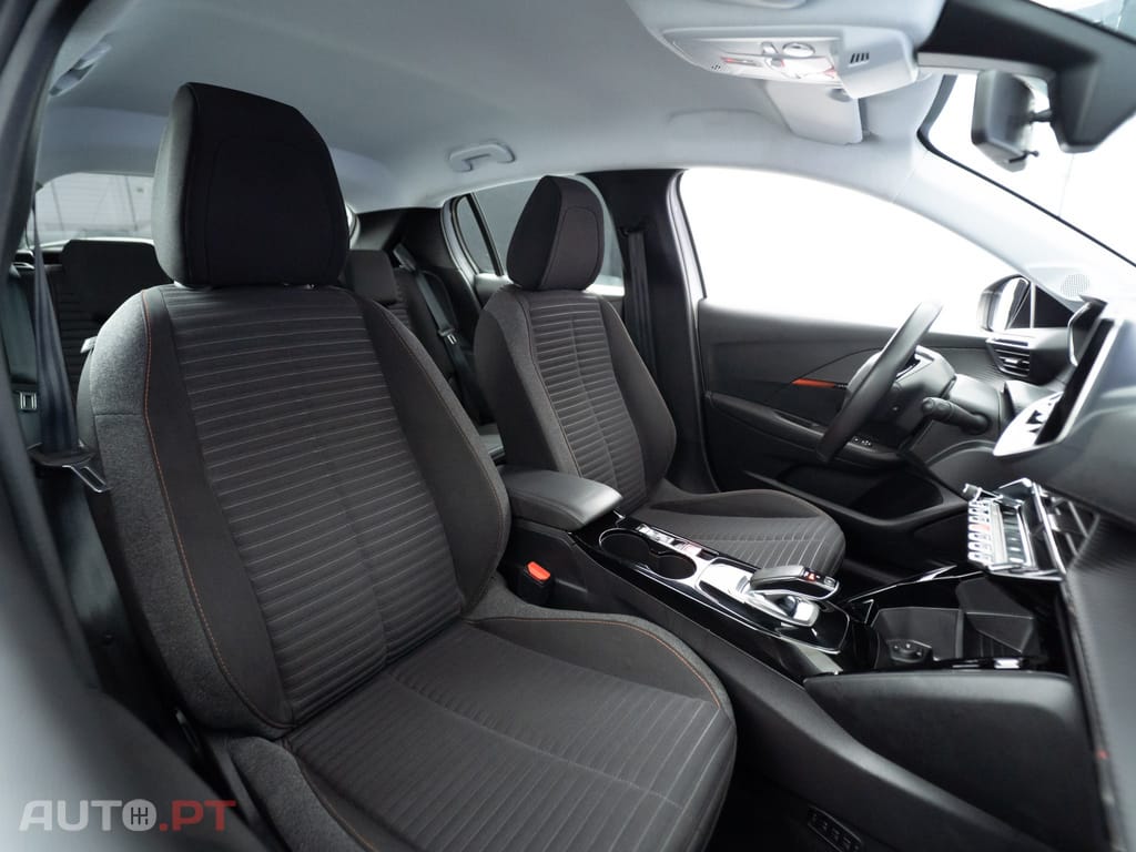 Peugeot E-208 50 kWh Active Pack